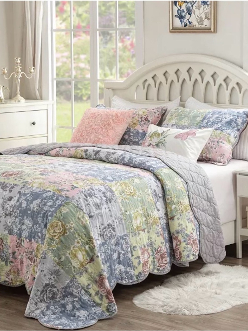 Greenland Home Fashions
Emma Traditional Floral Print 3 Piece Quilt Set, Full/Qu